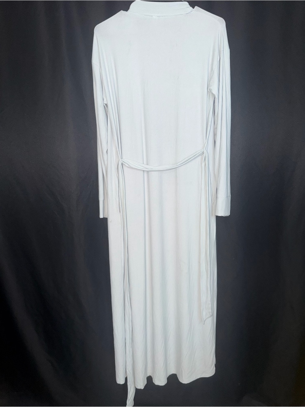 SKIMS Long light blue bathrobe